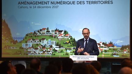 Le Premier ministre, Edouard Philippe, lors d'une conférence de presse à Cahors (Lot), jeudi 14 décembre 2017.&nbsp; (PASCAL PAVANI / AFP)