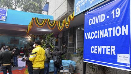 Un centre de vaccination en Inde, le 2 janvier 2021. (PRAKASH SINGH / AFP)