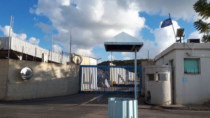 L'entrée du siège de la Force des Nations unies au Liban à Naqoura (Liban), le 15 octobre 2023. (AFP)