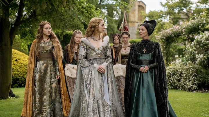 Jodie Comer (au centre) et Michelle Fairley (à droite) se donnent la réplique dans The White Princess.&nbsp; (Aimee Spinks)