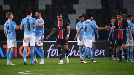 Kylian Mbappé et ses coéquipiers du PSG doivent obligatoirement s'imposer sur la pelouse de Manchester City pour se qualifier en finale de Ligue des champions. (ANNE-CHRISTINE POUJOULAT / AFP)