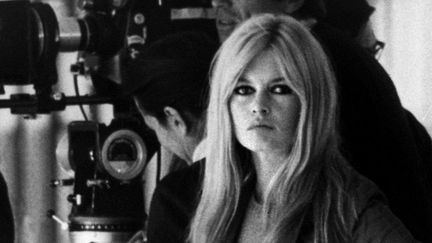 Brigitte Bardot en septembre 1966, lors du tournage, à Londres, du film de Serge Bourguignon "A coeur joie".
 (CENTRAL PRESS / AFP)