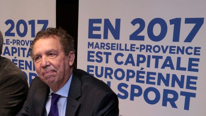 Maurice Di Nocera, ici en 2016 lors de la présentation d'une compétition sportive, se lance dans la course aux législatives à Marseille. (MAXPPP)