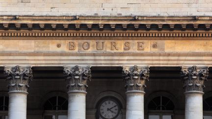 Le palais Brongniart, qui abrite la Bourse de Paris.&nbsp; (MANUEL COHEN / AFP)