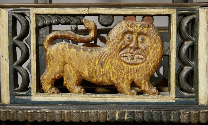 Détail d'un siège royal (© musée du quai Branly - Jacques Chirac, photo Pauline Guyon)