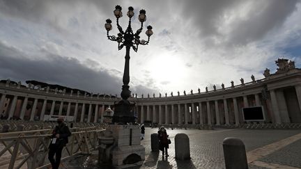 La place Saint-Pierre, au Vatican, le 25 décembre 2020. (YARA NARDI / REUTERS)