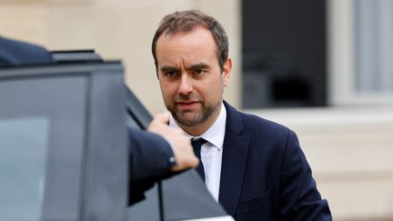 Sébastien Lecornu, ministre des Outre-mer, le 30 juin 2021. (LUDOVIC MARIN / AFP)