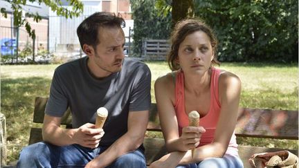 Fabrizio Rongione et Marion Cotillard dans "Deux jours, une nuit" de jean-Pierre Dardenne et Luc Dardenne
 (Christine Plenus )