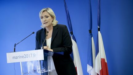 Marine Le Pen s'exprime au siège du FN à Nanterre (Hauts-de-Seine), le 16 juillet 2016. (MAXPPP)