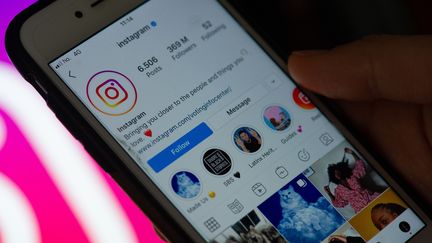 L'application du réseau social Instagram, le 3 octobre 2020. (LORENZO DI COLA / NURPHOTO / AFP)