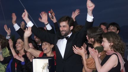 Le réalisateur italien Nanni Moretti après sa palme d'or pour "La Chamrbe du fils" à Cannes en 2001. (EVAN AGOSTINI / GETTY IMAGES NORTH AMERICA)