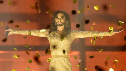 Le travesti &agrave; barbe autrichien Conchita Wurst vainqueur de l'Eurovision 2014 &agrave;&nbsp;Copenhague (Danemark). (JONATHAN NACKSTRAND / AFP)