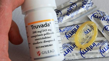 Le Truvada "ne peut pas se substituer &agrave; des pratiques sexuelles s&ucirc;res", selon l'Agence am&eacute;ricaine des m&eacute;dicaments. (THIERRY GACHON / MAXPPP)