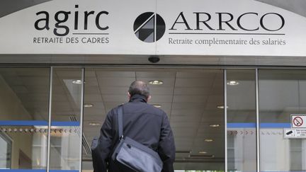 Le si&egrave;ge social des organismes de retraite compl&eacute;mentaire Agirc et Arrco, le 16 octobre 2012 &agrave; Paris.&nbsp; (KENZO TRIBOUILLARD / AFP)