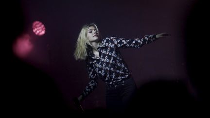 &nbsp; (La jeune Louane, 19 ans, a sorti son premier disque et effectué sa première tournée en 2015 © MAXPPP)