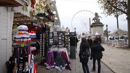 Le marché de Noël sur les Chalmps-Elysées, en 2016. (MAXPPP)