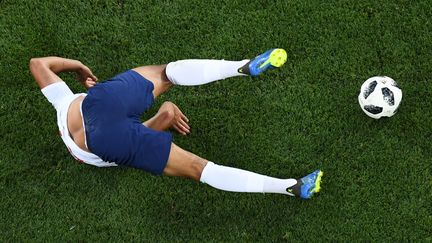 L'Anglais&nbsp;&nbsp;Ruben Loftus-Cheek face à la Belgique le 28 juin 2018 à&nbsp;Kaliningrad&nbsp;(Russie). (KIRILL KUDRYAVTSEV / AFP)