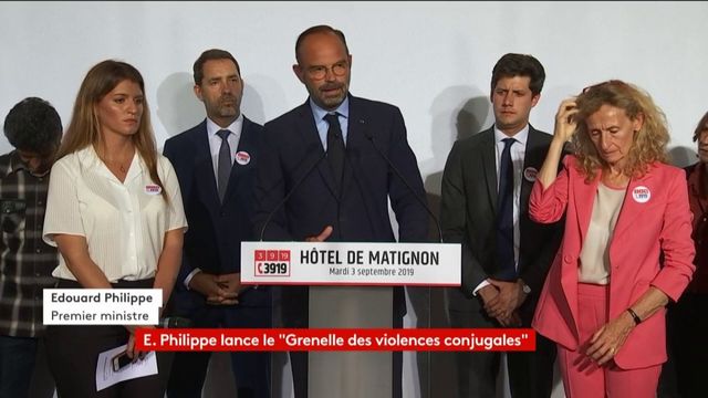 Edouard Philippe raconte la visite d'Emmanuel Macron au 3919