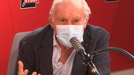 Jean-François Delfraissy, président du Conseil scientifique, sur France Inter le 17 novembre 2021. (FRANCEINTER / RADIO FRANCE)