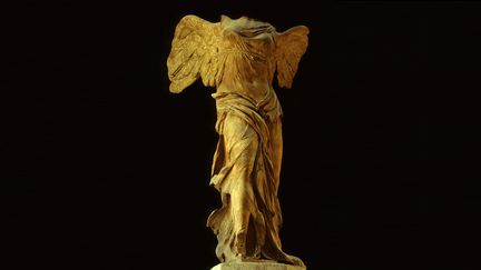 La Victoire de Samothrace, au Louvre, en 2009
 (Gianni Dagli Orti / The Picture Desk / AFP)