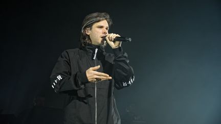 Aurélien Cotentin, alias Orelsan, sur la scène des Victoires de la Musique, au zénith de Paris, le 8 février 2019. (DANIEL PIER / NURPHOTO / AFP)