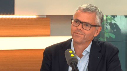 Michel Combes, directeur général d'Altice, sur franceinfo, le 26 mai 2017. (RADIO FRANCE / FRANCEINFO)