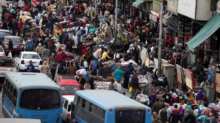 Vue générale du quartier al-Atba, au Caire,&nbsp;le 11 février 2020.&nbsp; (MOHAMED EL-SHAHED / AFP)