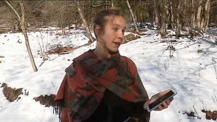 Dans la vallée de l'Arve, en Haute-Savoie, les habitants mesurent eux-mêmes la qualité de l'air. (FRANCE 3)