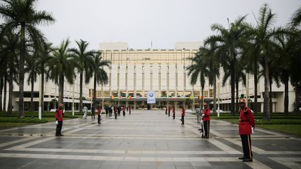 Le palais présidentiel de Libreville photographié le 18 décembre 2019. (STEVE JORDAN / AFP)