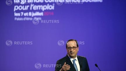  (François Hollande ouvre la troisième conférence sociale © REUTERS/Benoit Tessier)