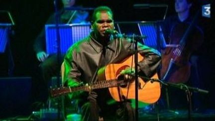 Le chanteur Gurrumul envoûte l&#039;Europe
 (Culturebox)