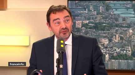 Le&nbsp;directeur des agences immobilières Guy Hoquet,&nbsp;Fabrice Abraham, sur le plateau de franceinfo, le 6 février 2018. (FRANCEINFO)