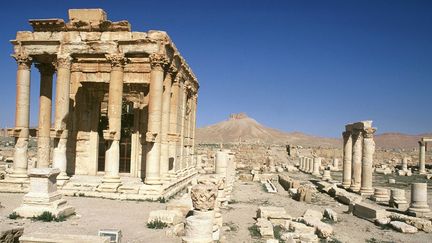 Les ruines de Palmyre avant les destructions de l'Etat islamique : le temple de Bel en avril 1994
 (Luginbuhl / SIPA)