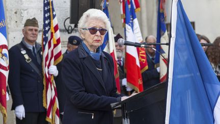 Francine Christophe lors de l'inauguration d'une plaque commémorative en l'honneur des Juifs d'Angoulême déportés lors de la Seconde Guerre mondiale, le 14 mars 2017. (YOHAN BONNET / AFP)