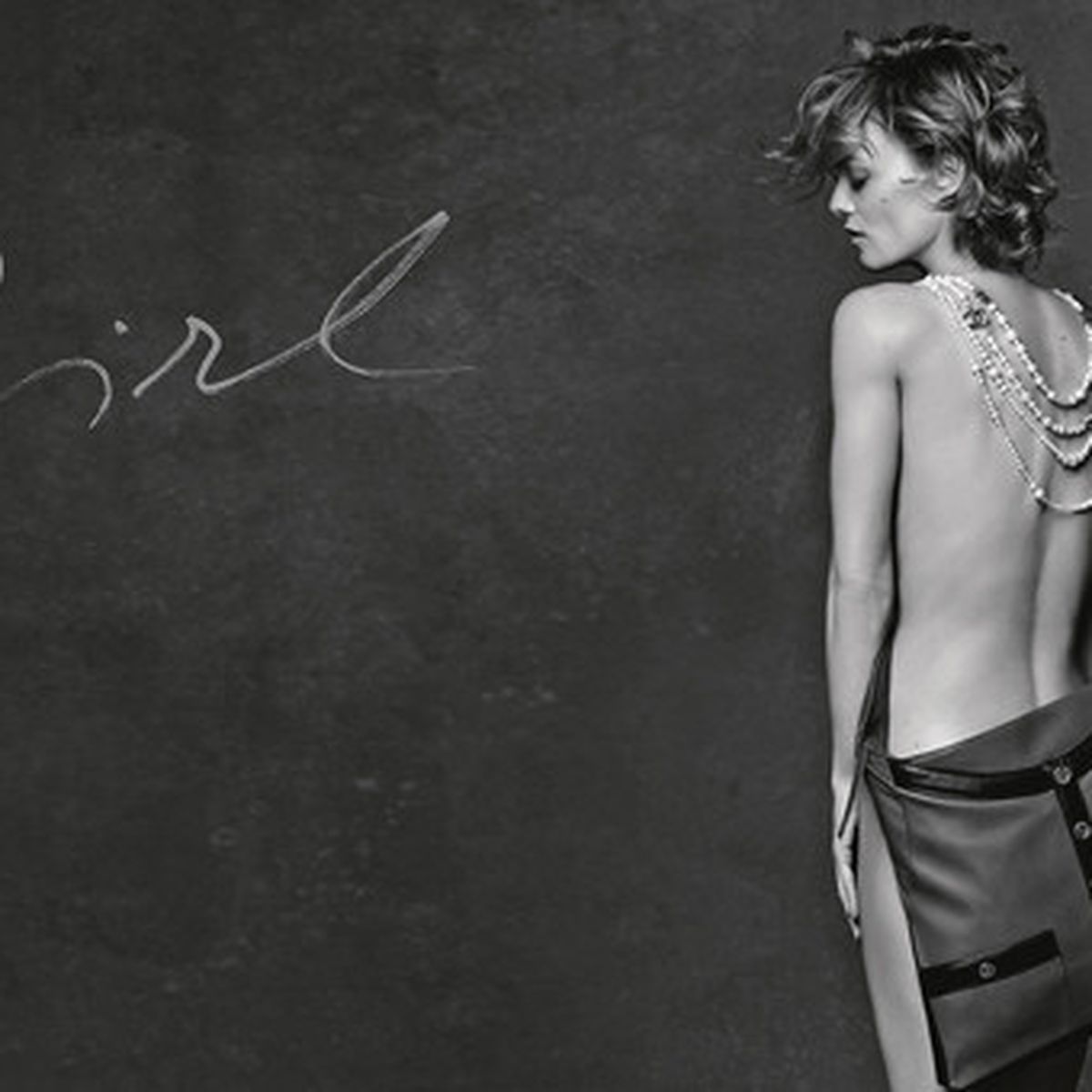 Vanessa Paradis pose nue pour Chanel