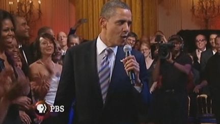 Maison Blanche (Whashington) : Barack Obama chante le blues (France2 et agences)