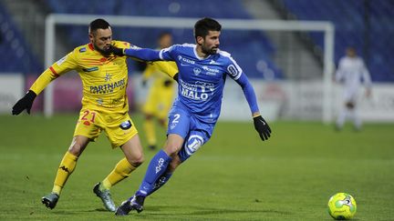 Karim Ziani au duel contre Quentin Bernard  (PASCAL PROUST / MAXPPP)