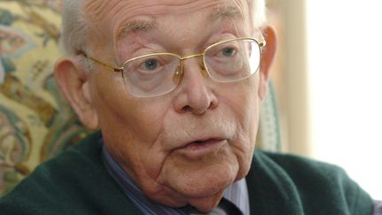 Le syndicaliste Andr&eacute; Bergeron, le 27 f&eacute;vrier 2008 &agrave; Montrouge (Hauts-de-Seine). (JEAN AYISSI / AFP)