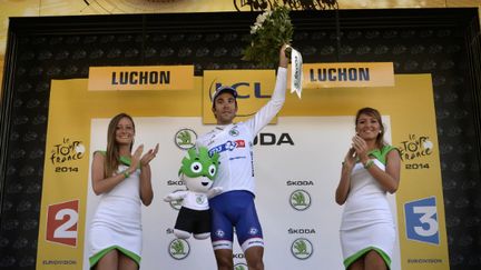 Thibaut Pinot continuera de franchir les Pyrénées avec le maillot blanc sur les épaules