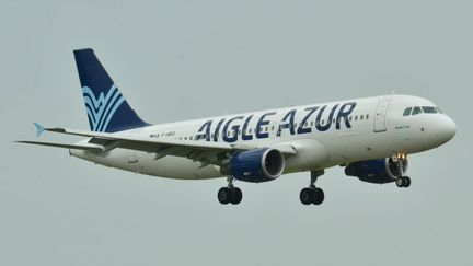 &nbsp; (Airbus A320-200 Aigle Azur © Laurent ERRERA)