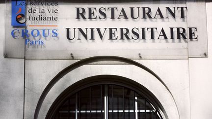 Un restaurant universitaire à Paris, le 3 mars 2010.&nbsp; (LOIC VENANCE / AFP)