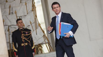 Le Premier ministre, Manuel Valls, le 6 mai 2015 sur le perron de l'Elys&eacute;e. (CITIZENSIDE / AURÉLIEN MORISSARD / AFP)