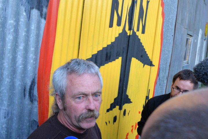 Sylvain Fresneau, agriculteur menacé d'expulsion, réagit à la consultation sur le projet d'aéroport de Notre-Dame-des-Landes, le 26 juin 2016.&nbsp; (MAXPPP)