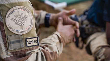 Un soldat français de l'opération Barkhane au Mali, le 16 janvier 2021. (FREDERIC PETRY / HANS LUCAS)