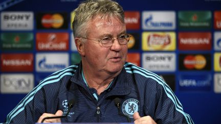 Guus Hiddink, l'entraîneur de Chelsea (FRANCK FIFE / AFP)