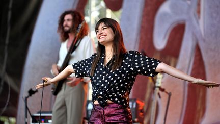 Clara Luciani sur la scène du Brive Festival, le 21 juillet 2022 (ST?PHANIE PARA / MAXPPP)