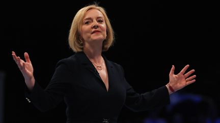 Liz Truss, le 23 août 2022 à&nbsp;Birmingham (Royaume-Uni). (GEOFF CADDICK / AFP)