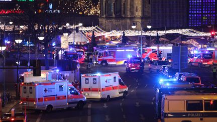 Un camion de 38 tonnes a foncé dans la foule d'un marché de Noël, lundi 19 décembre 2016, à Berlin (Allemagne). (OMER MESSINGER / NURPHOTO)