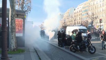 "Convoi de la liberté" : bilan d’une journée de manifestation sous tension à Paris (Capture d'écran France 2)