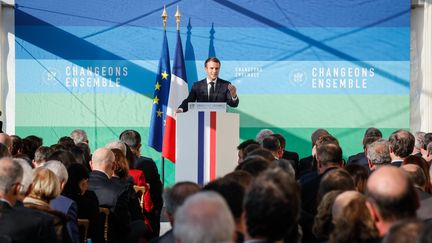 Emmanuel Macron&nbsp;présente sa&nbsp;Programmation pluriannuelle de l'énergie dans un contexte de crise avec les "gilets jaunes", le 27 novembre 2018, à l'Elysée. (MAXPPP)